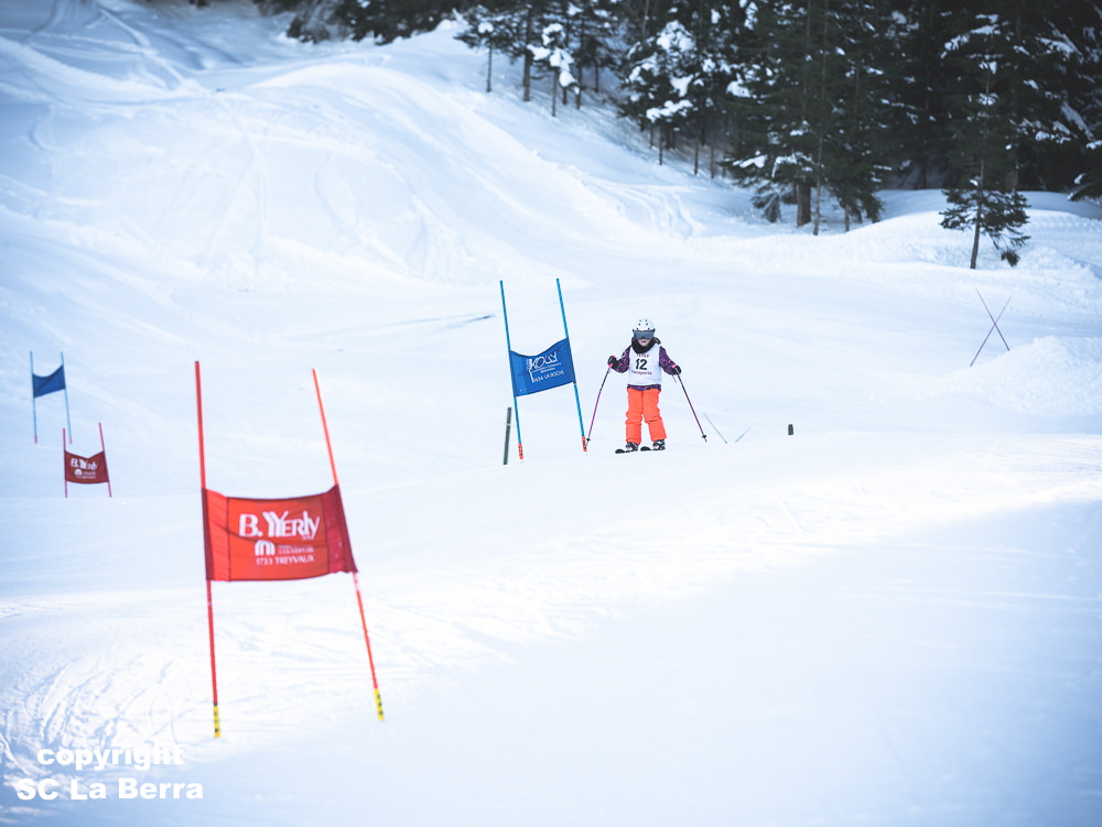 Marie Montibert-Ski-Club La Berra-Course Enfants-2024-11