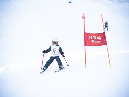 Marie Montibert-Ski-Club La Berra-Course Enfants-2024-17