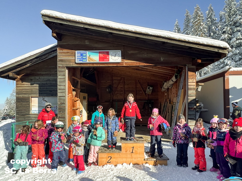 Marie Montibert-Ski-Club La Berra-Course Enfants-2024-92